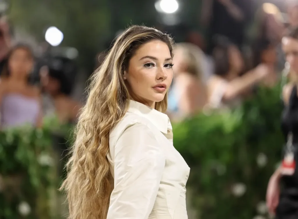 Madelyn Cline Age Biography, Career, Net Worth, Lifestyle, and Future Prospects