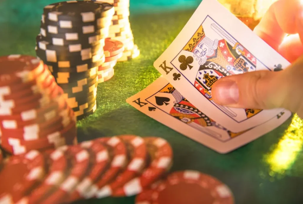 Transform Your Poker Game from Novice to Pro with These Strategies
