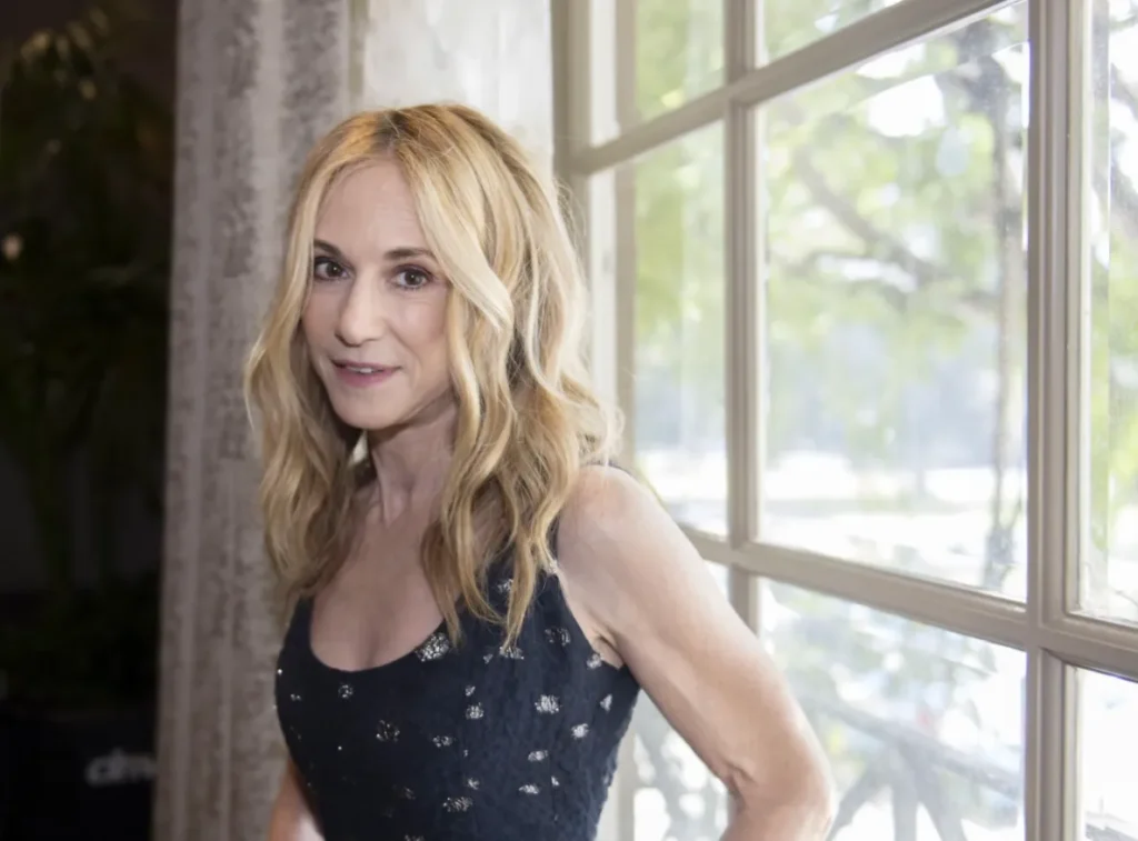 Holly Hunter Height, Biography, Net Worth 2026, Career, Personal Life & More