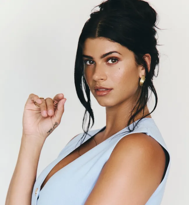 Lucciana Beynon Height, Biography, Career, Net Worth, Lifestyle & More (2026)
