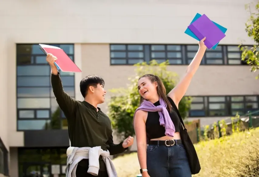 Different Types of Scholarships Available for Foreign Students in Singapore