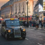 Why Booking in Advance Matters for Heathrow to London Taxi Transfers