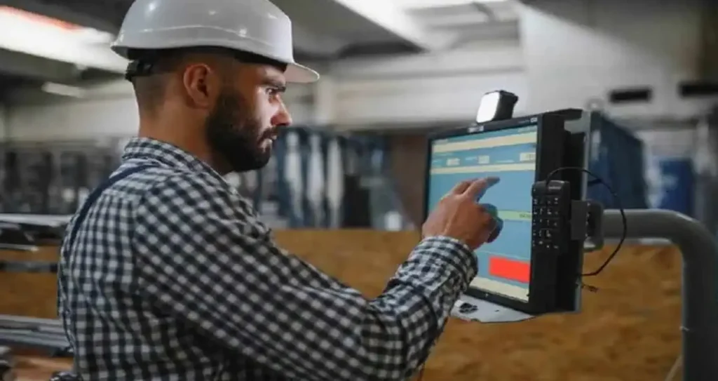 Why Machine Conditioning Monitoring Is Essential for Modern Industrial Maintenance